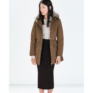 Zara women’s long quilted jacket w/ faux fur hood